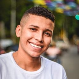 Andrés M.